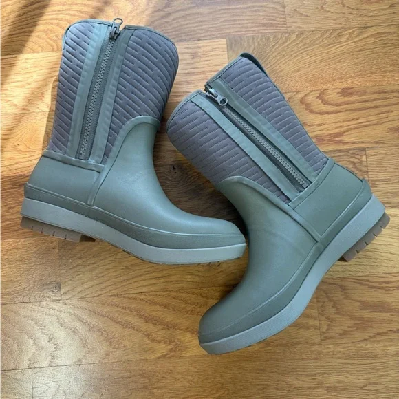 Women's Bogs Winter Boots - Picture 1 of 7